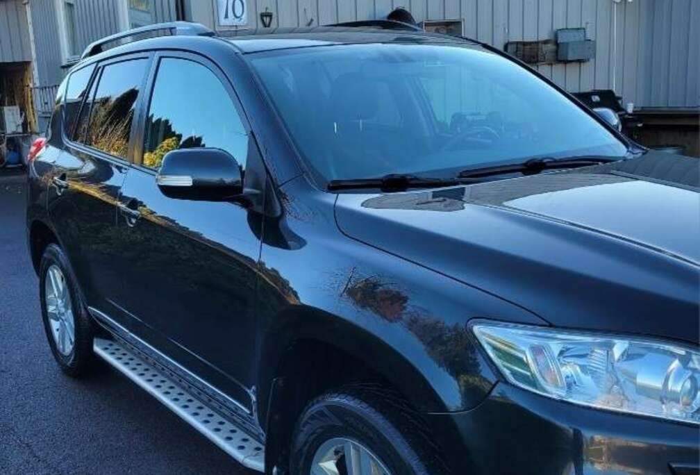 Toyota 158 VVT-i 4WD Lounge MultiDrive S