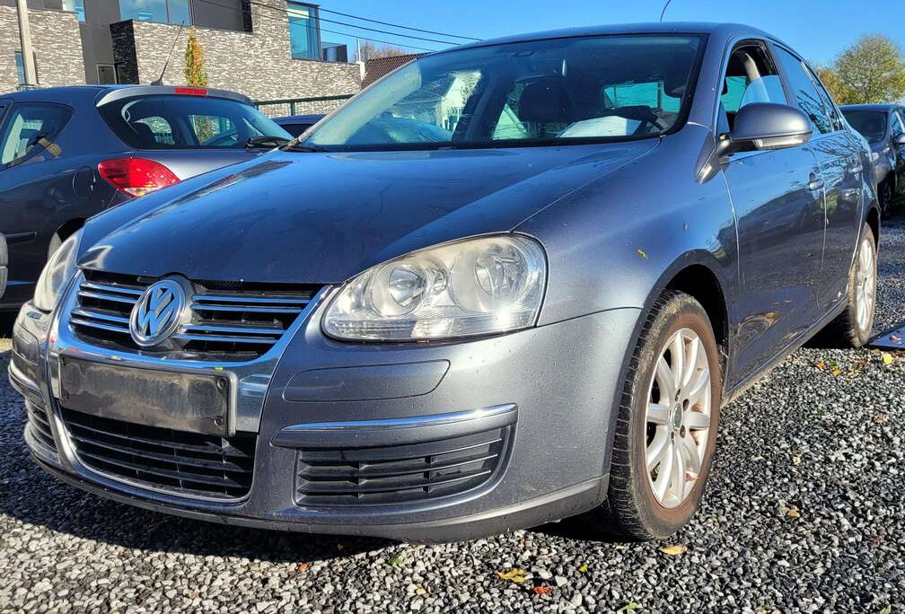 Volkswagen 2.0tdi 100kw AIRCO PDC TREKHAAK OHBOEK 2007