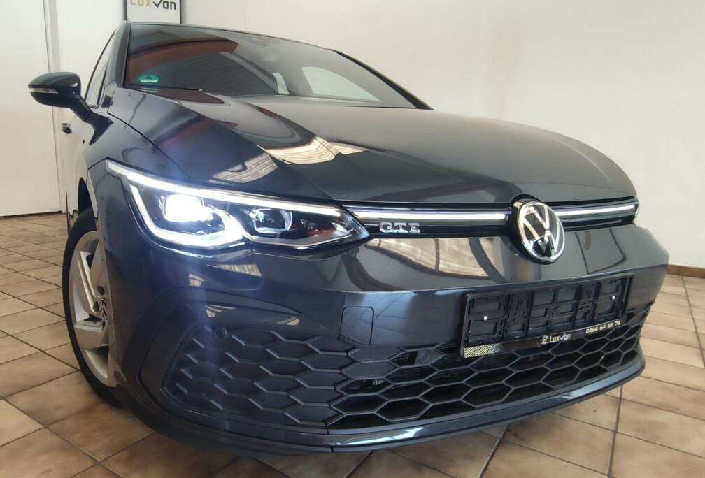 Volkswagen Plug-In Hybrid  245CV  Phares LED  17\