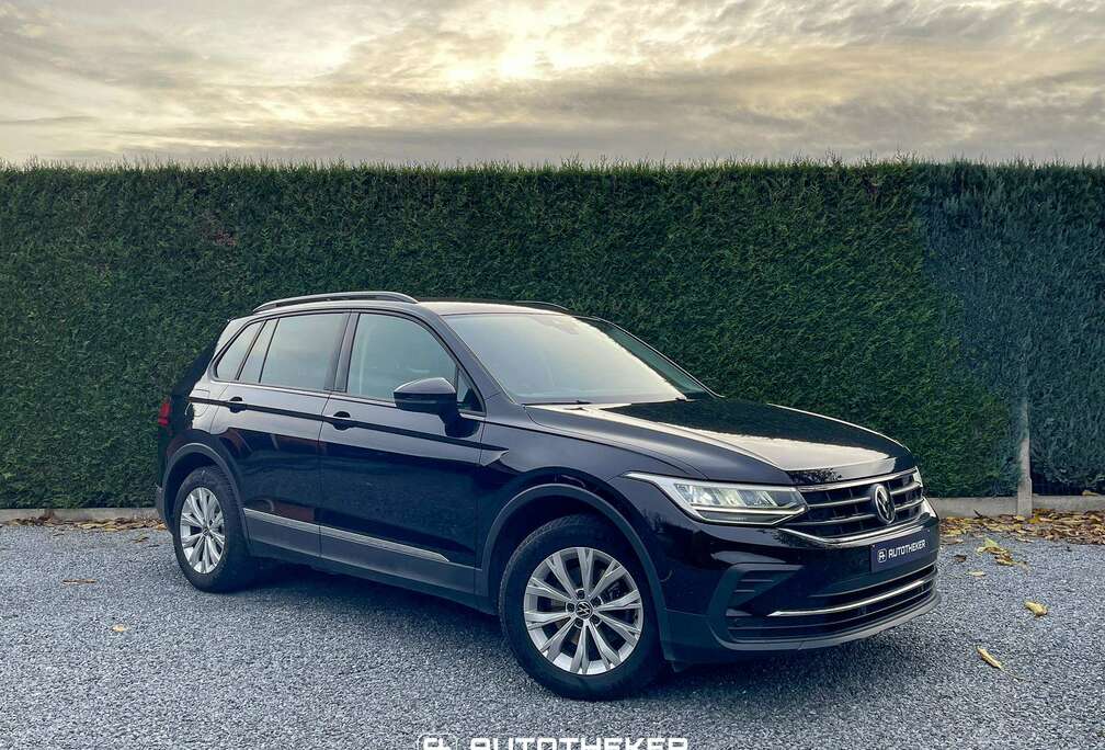 Volkswagen 1.5 TSI  FACELIFT  Carplay  Elek koffer  ALU17