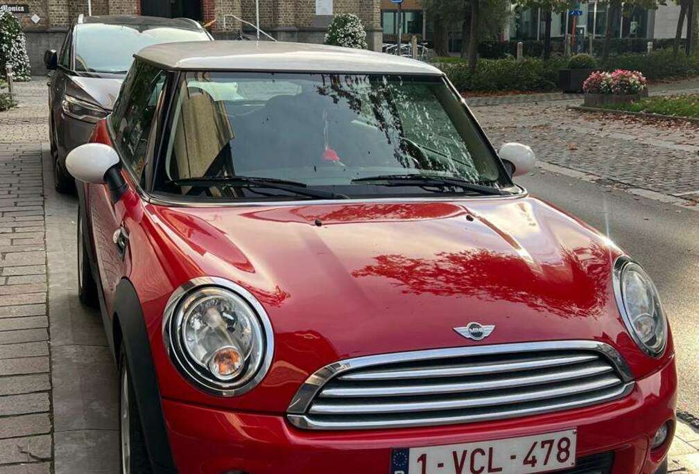 MINI Mini 1.6i Cooper