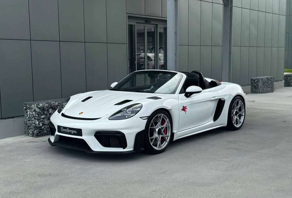 Porsche RS / 4.0 PDK / Pure White / 1st Owner
