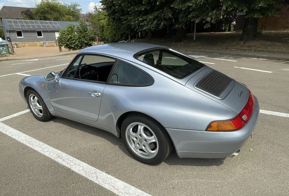 Porsche Carrera Tiptronic