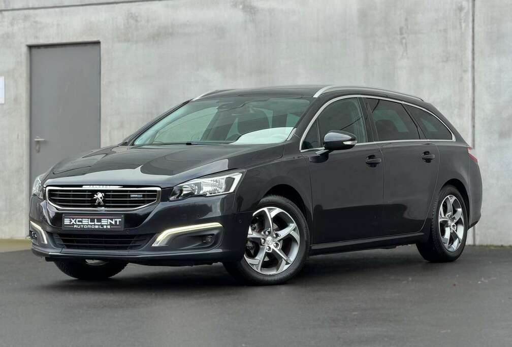 Peugeot SW 1.6 BlueHDi/BLUETOOTH/GPS/TOIT PANO/GARANTIE