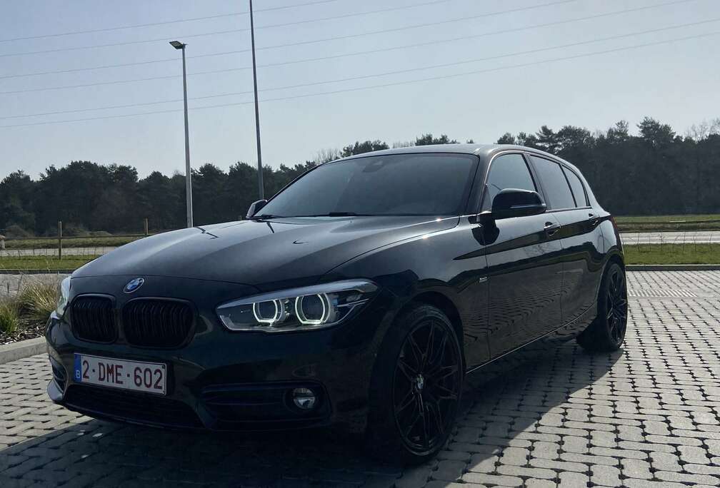 BMW BMW 118i Automaat 2017