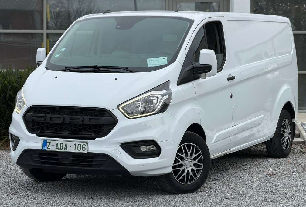Ford Transit Custom 2.0 TDCi L2H1 Limited S/S (EU6.2)