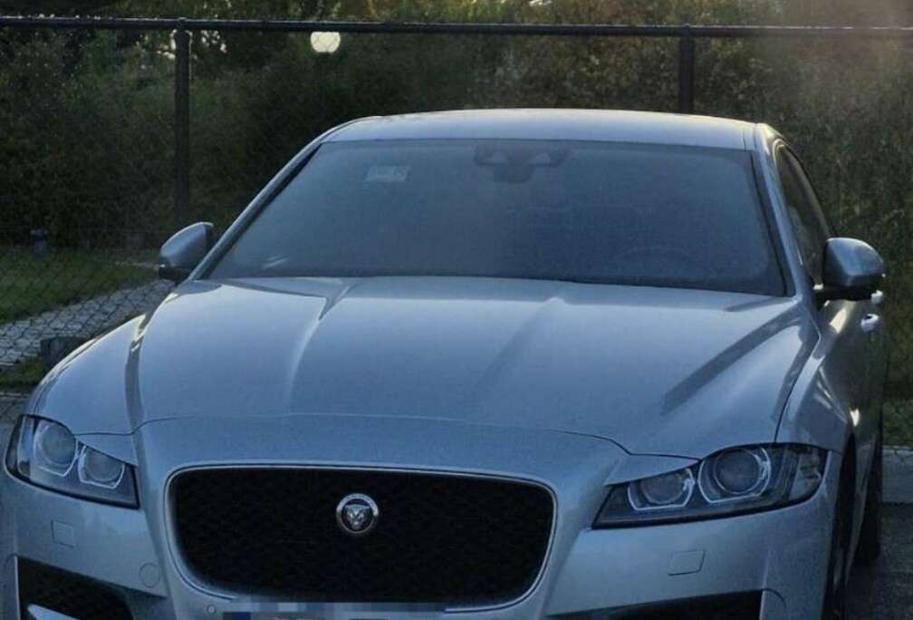 Jaguar 2.0 D R-Sport