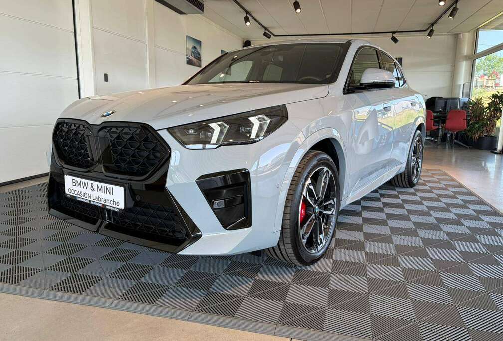 BMW 20i / M-SPORT PRO/HARMAN/CAMERA/JANTES 19