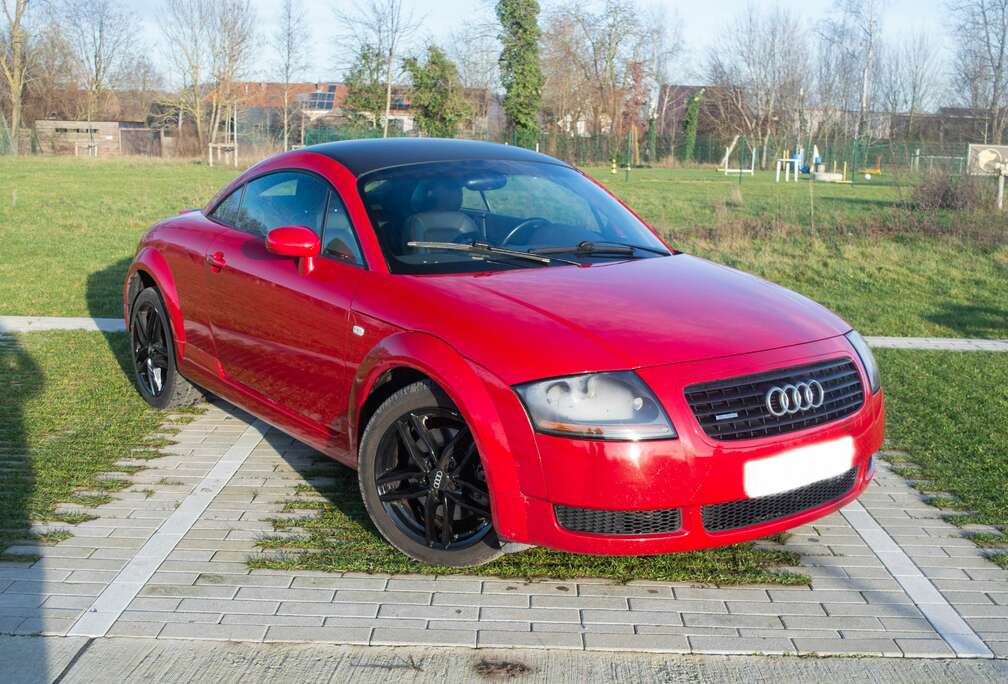 Audi TT Coupe 1.8 T quattro
