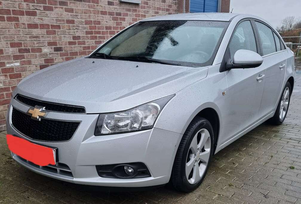 Chevrolet Cruze 1.8i LT