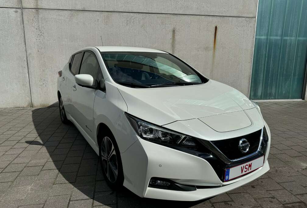 Nissan 40 kWh Tekna (EU6.2)