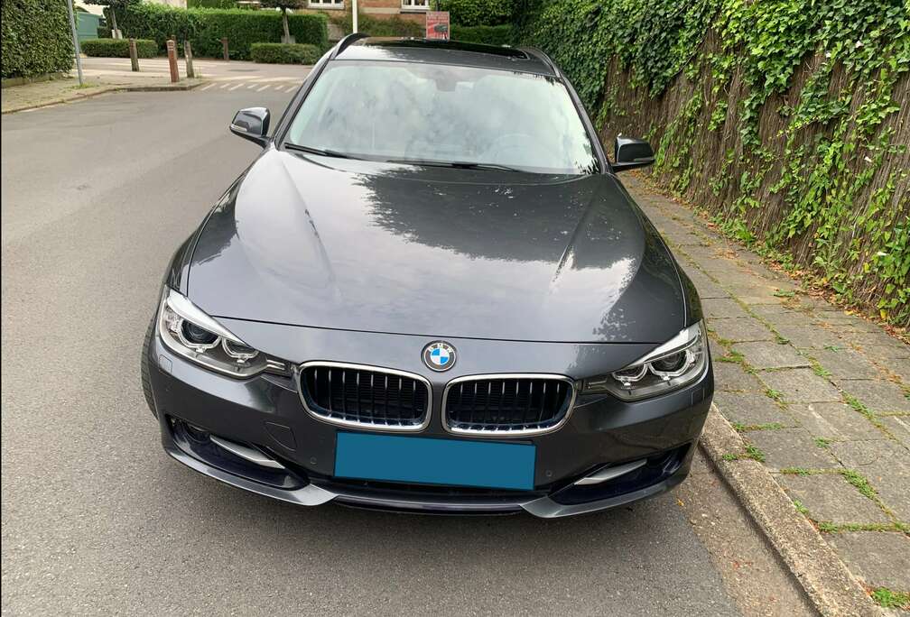 BMW 320d Xdrive Touring Sport