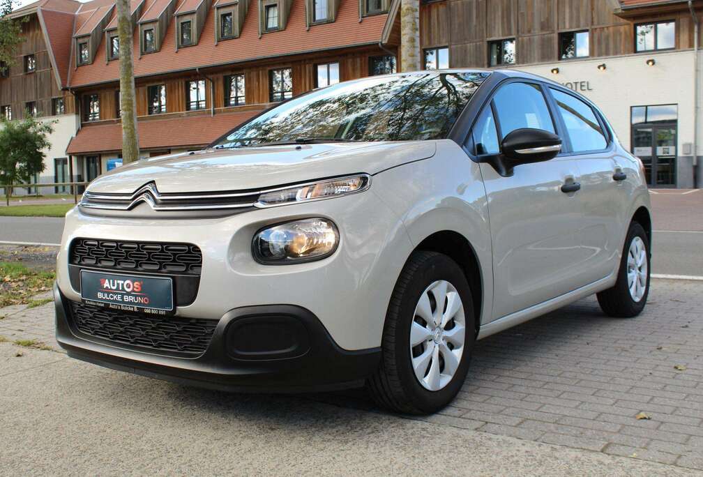 Citroen 1.2i PureTech Live S