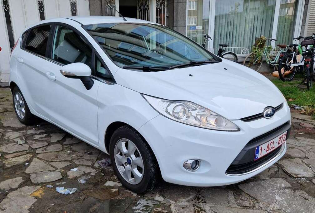 Ford ford fiesta met keuring