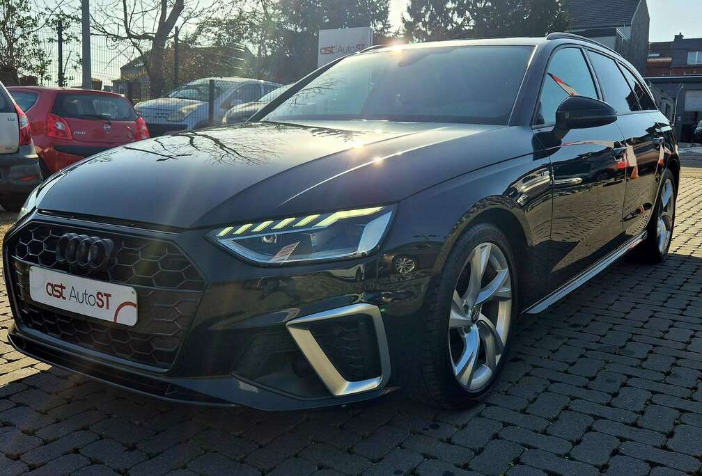 Audi A4 Avant 30 TDi S-line S-tronic