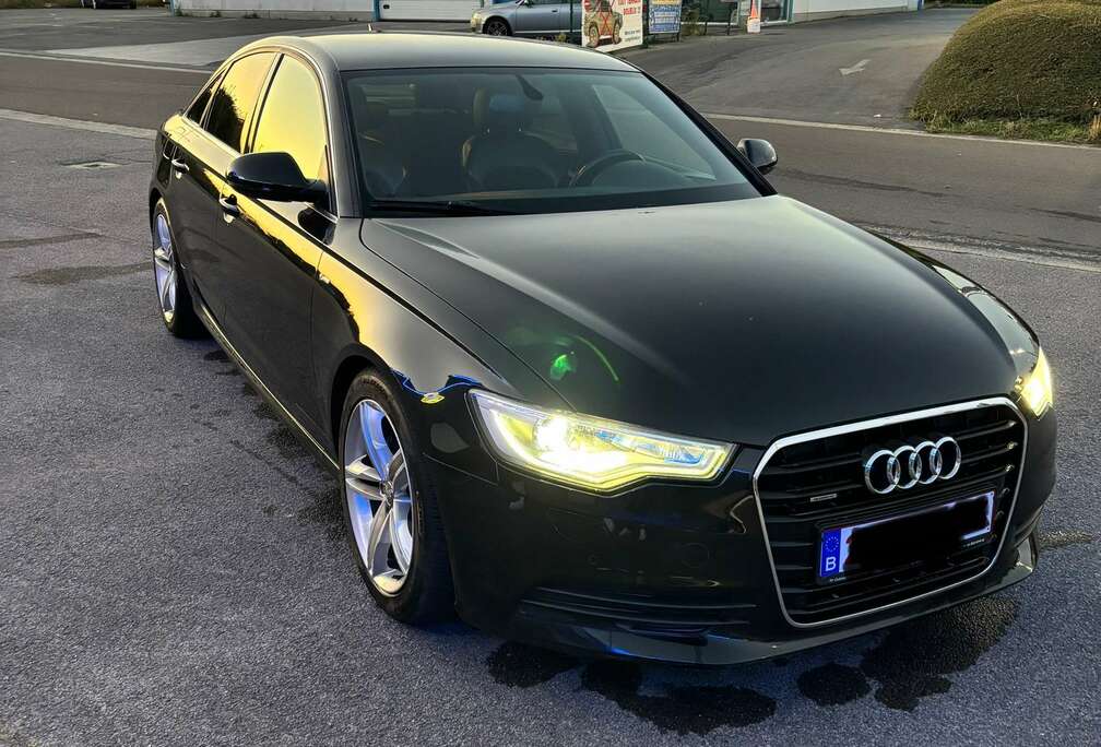 Audi 2.0 TDi S line Multitronic