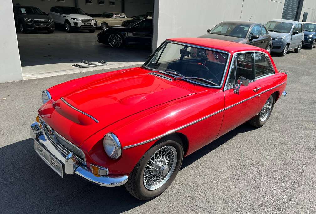MG GT 6 cyl 3.000cc Boîte manuel