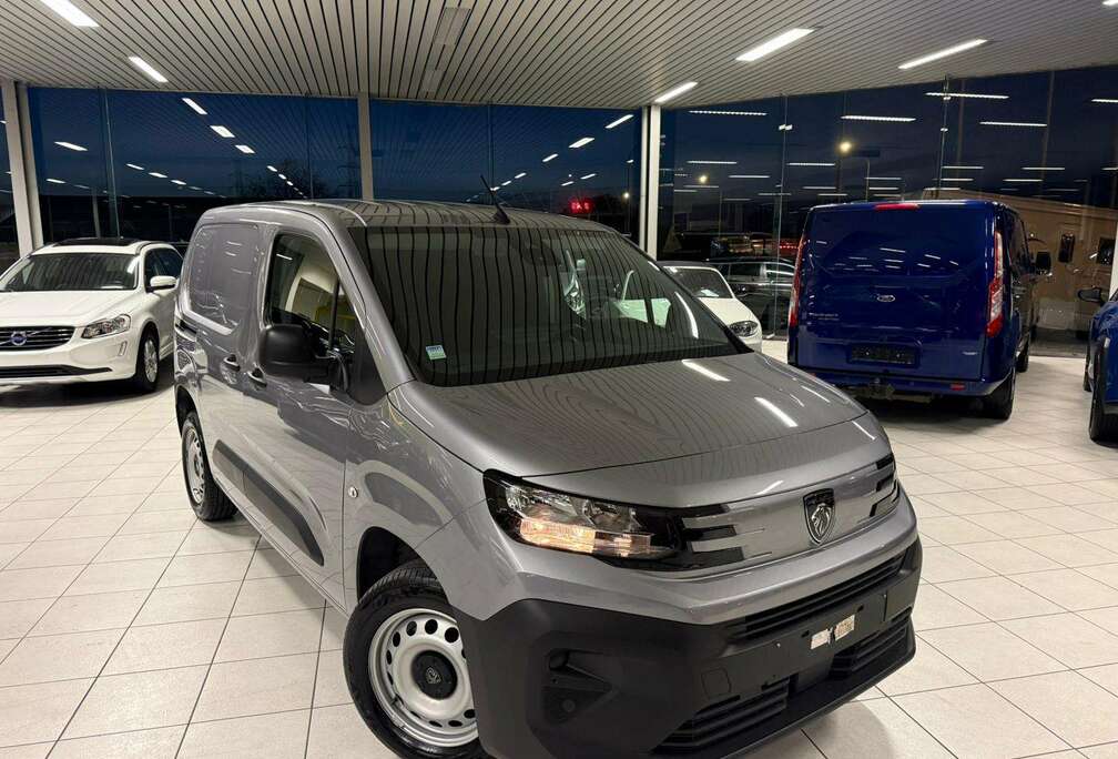 Peugeot 1.5 BlueHDi Light Pro (EU6.3)