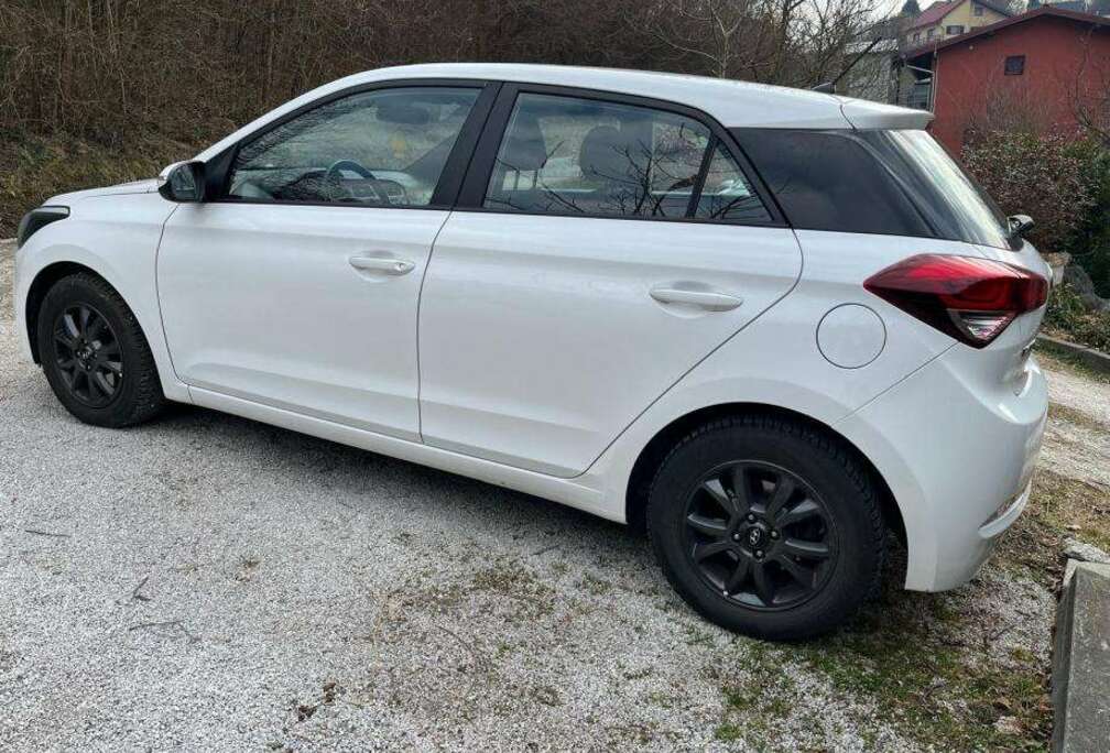 Hyundai i20 1.2i Comfort MY2011