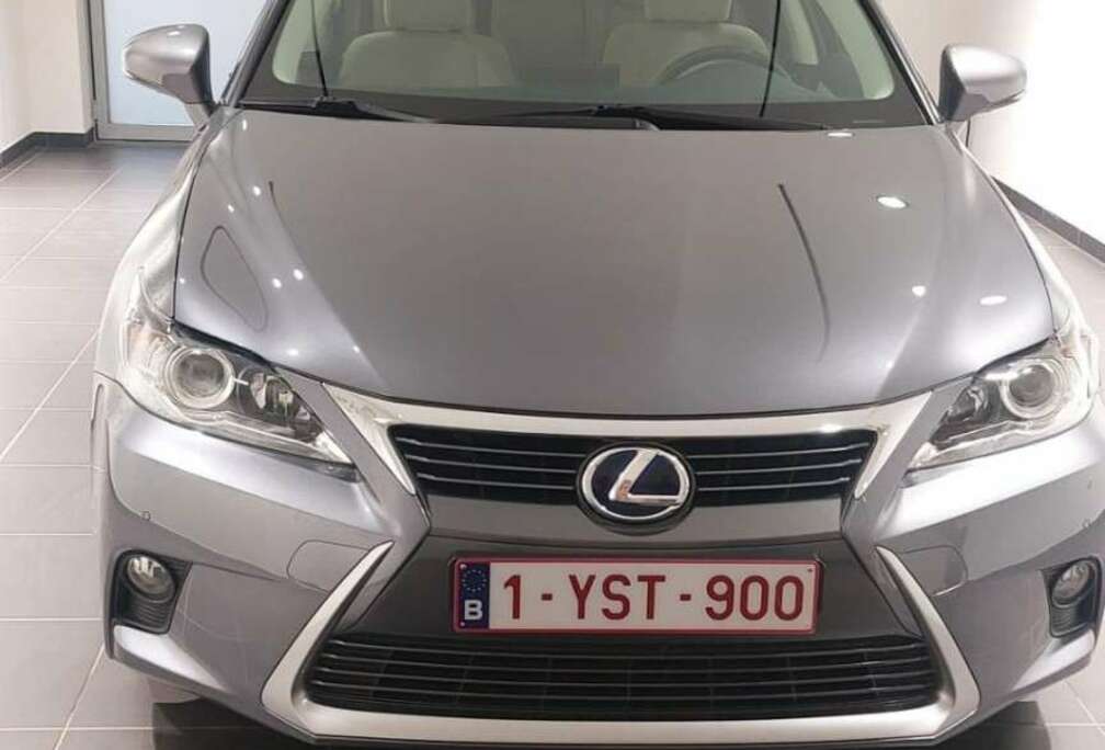 Lexus 1.8i Business Edition E-CVT