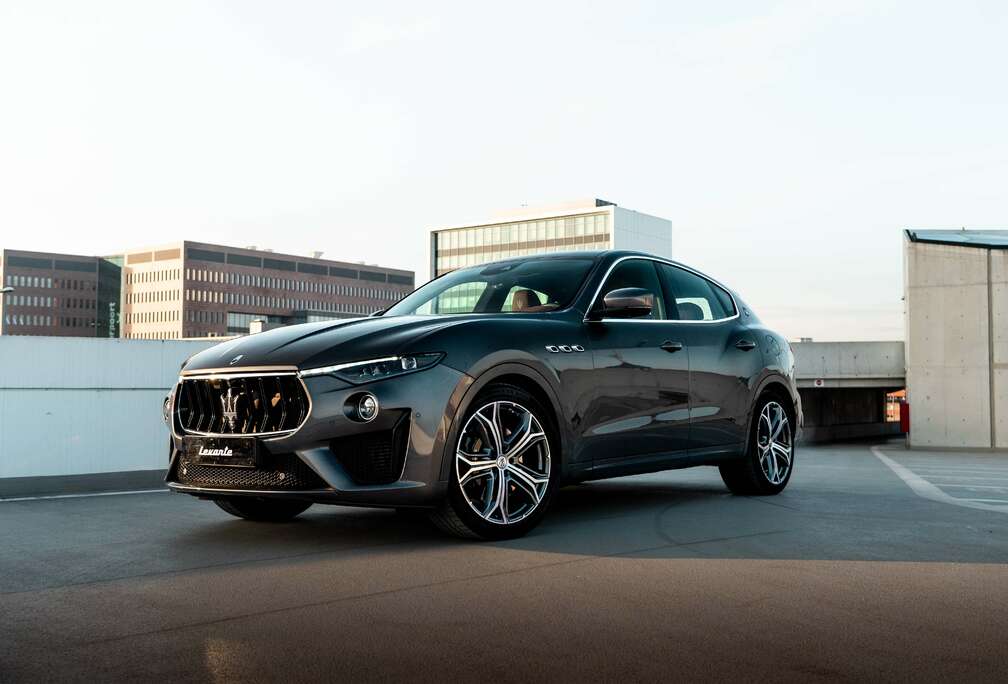 Maserati GTS  V8