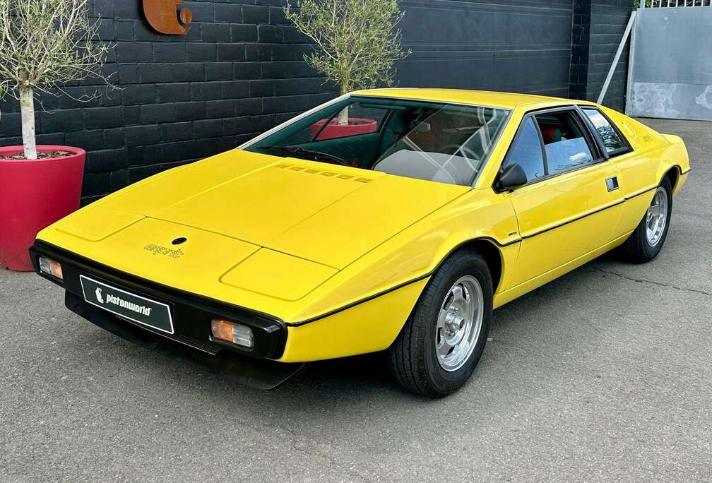 Lotus S1