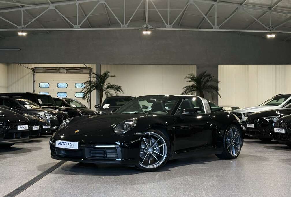 Porsche 911 992.1 Targa 4 | Jet Black Metallic - Garantie