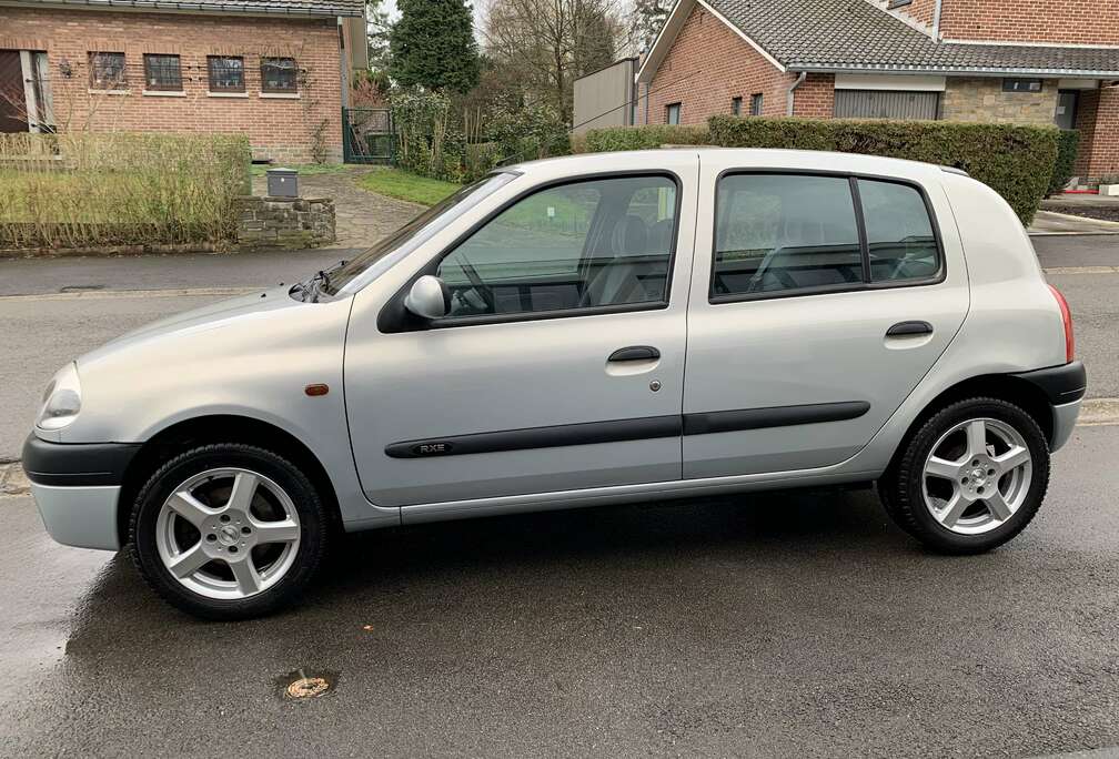 Renault 1.4i 16v RXE