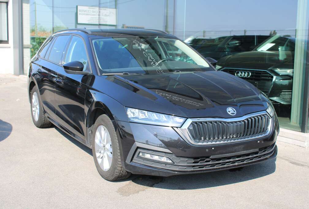 Skoda SW 1.0 TSI Clever-AC-CAMERA-SPRAAKB-SMARTL-ALU V