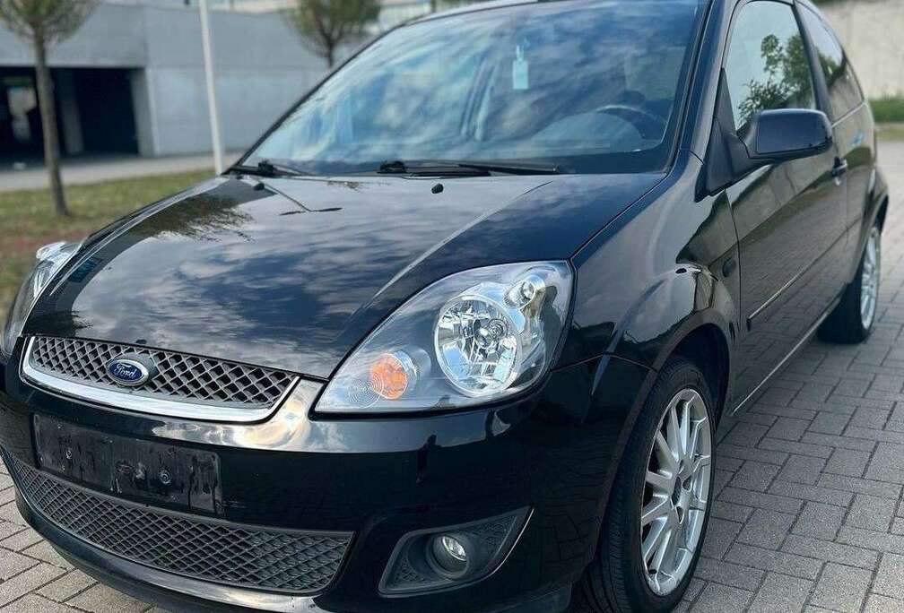 Ford 1.3i Ambiente