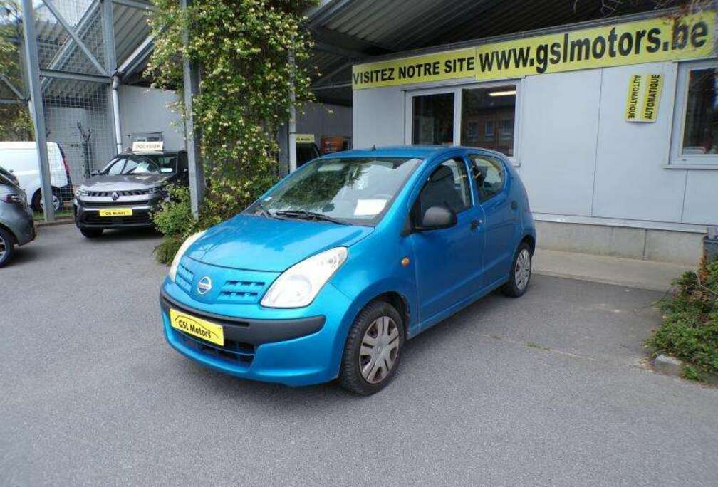 Nissan 1.0 68cv 5 portes bleu 04/10 Radio USB