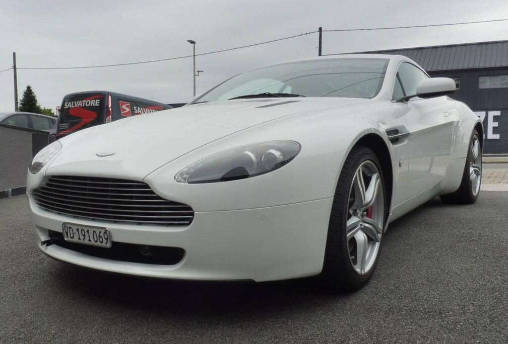 Aston Martin V8 Vantage  4.7 Sportsift