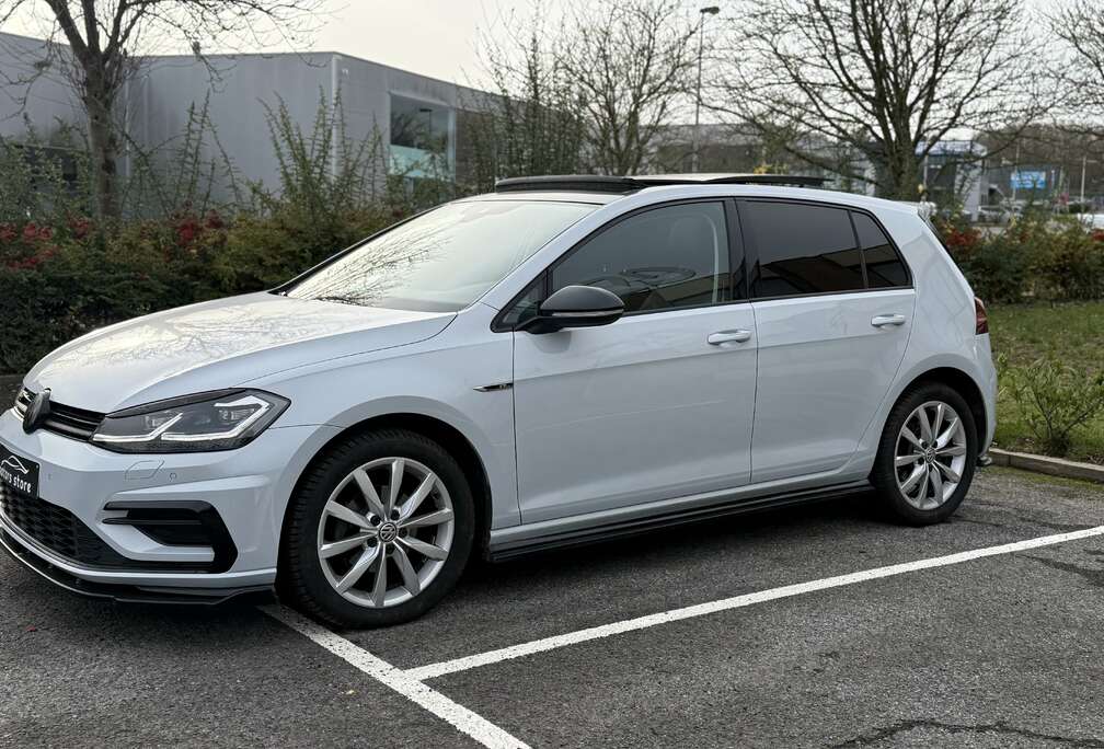 Volkswagen Golf 1.0TSI  DSG//R LINE//FULL/PANORAMIQUE