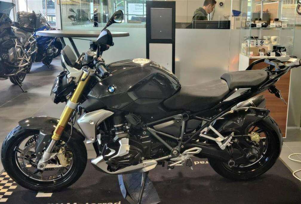 BMW 0