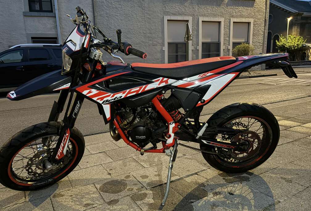 Beta RR 50 Track 2024 – Fourche inversée 41 mm – F