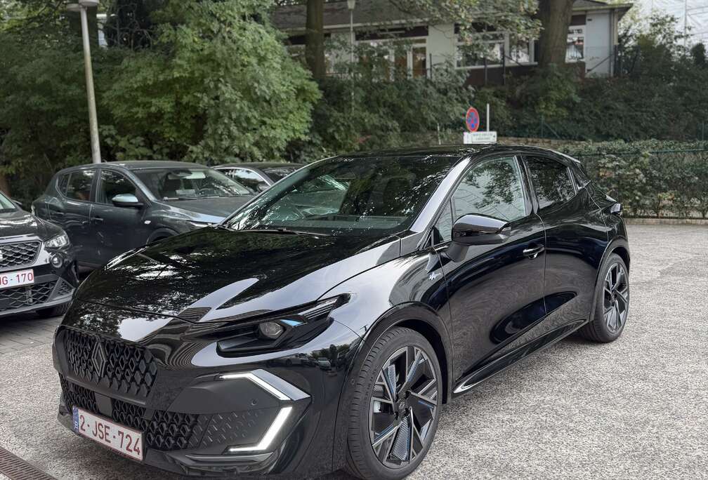 Renault Hybrid 1.8i E-TECH (bien Lire)