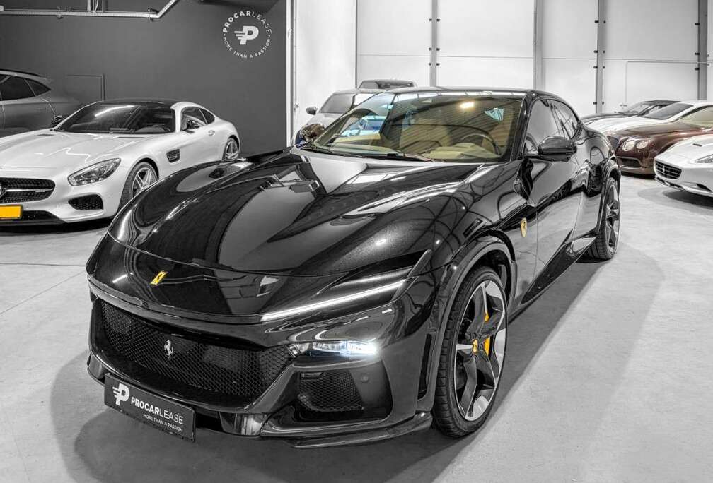 Ferrari IN STOCK/ V12 / SABBIA INSIDE COLOR/ FULL CARBON