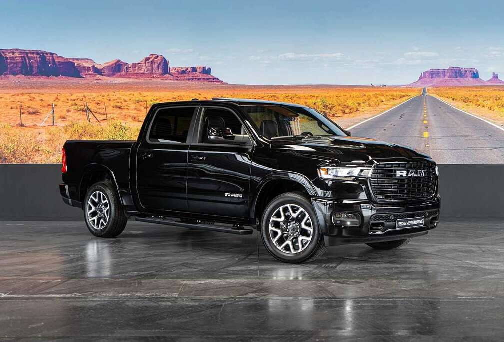 Dodge 2025 Laramie Sport