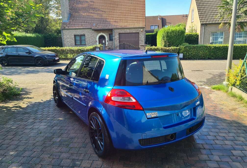 Renault Megane 2.0 Turbo 16v Sport