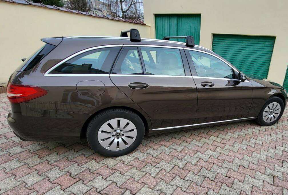 Mercedes-Benz d