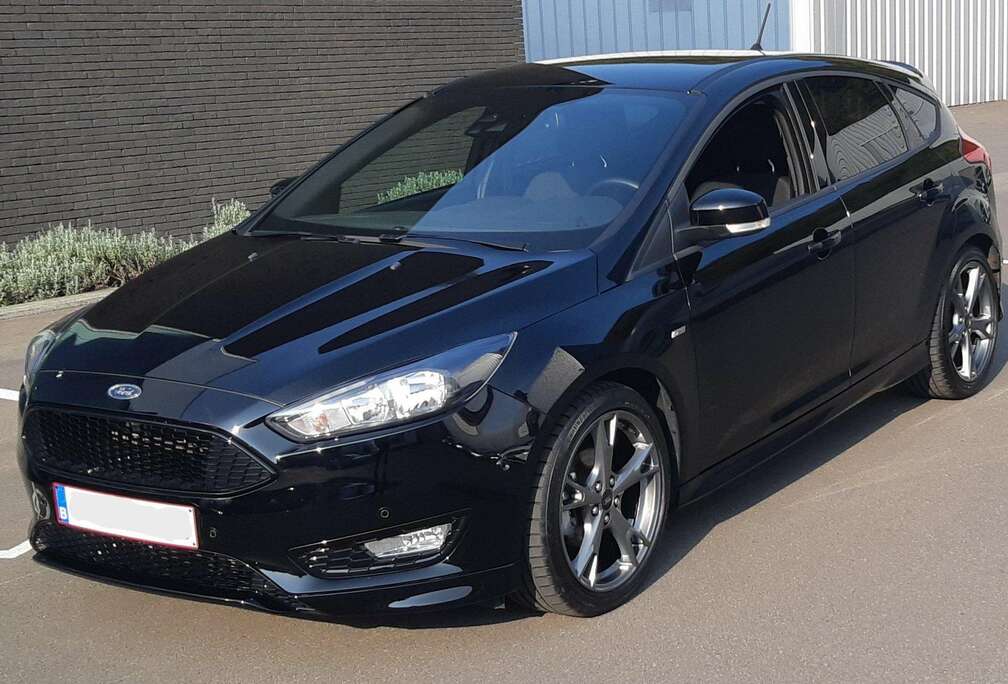Ford Focus 1.5 TDCi ST Line