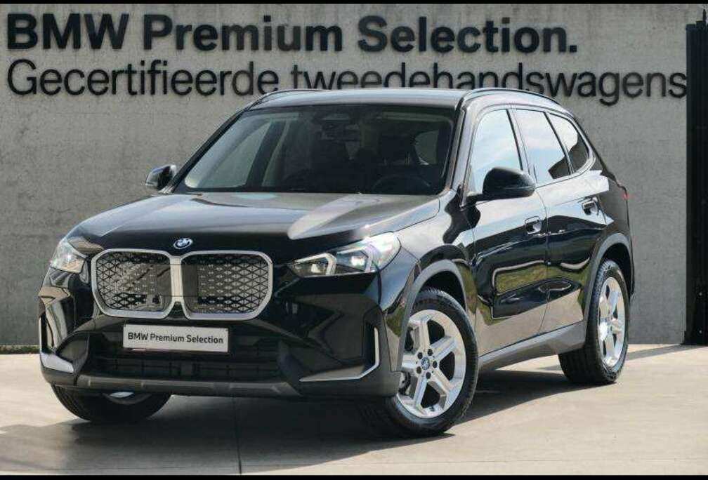 BMW eDrive20  CAMERA  LED  GPS