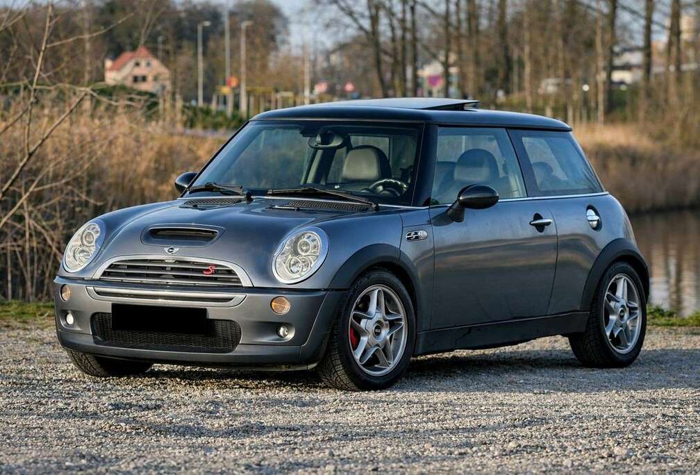 MINI 1.6i 2004 170 pk 163000 km  met SOUND in topstaat