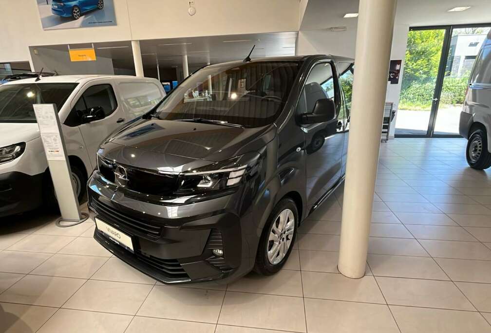 Opel Opel Vivaro Dubbele Cabine XL Diesel 180 PK Automaat
