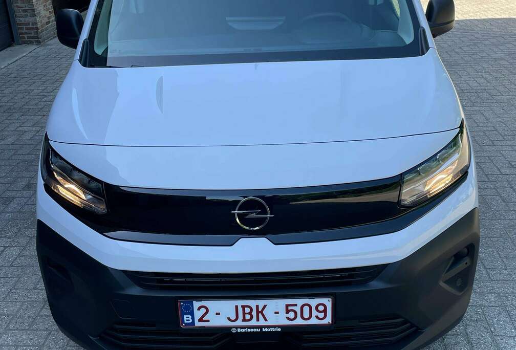Opel Combo Tour 1.7 DTH CDTi Essentia (Hayon/Achterklep)