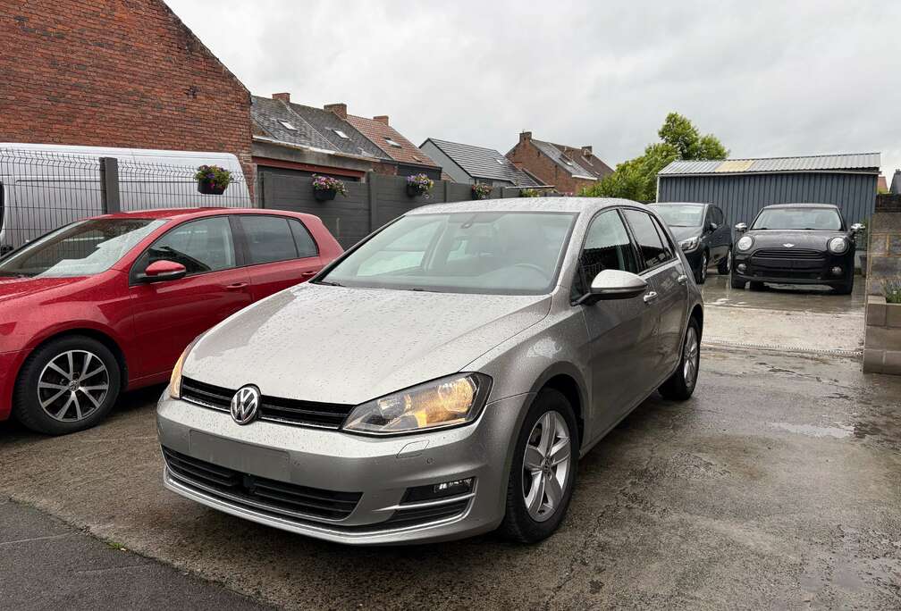 Volkswagen Golf 1.2 TSI Trendline DSG
