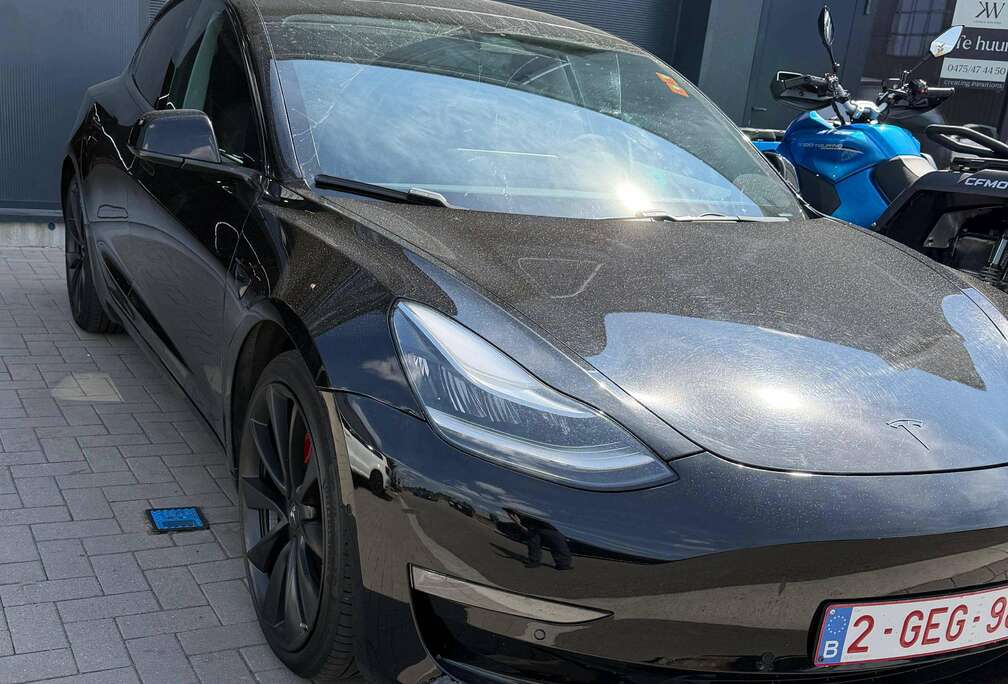 Tesla Model 3 75 kWh Performance Dual Motor