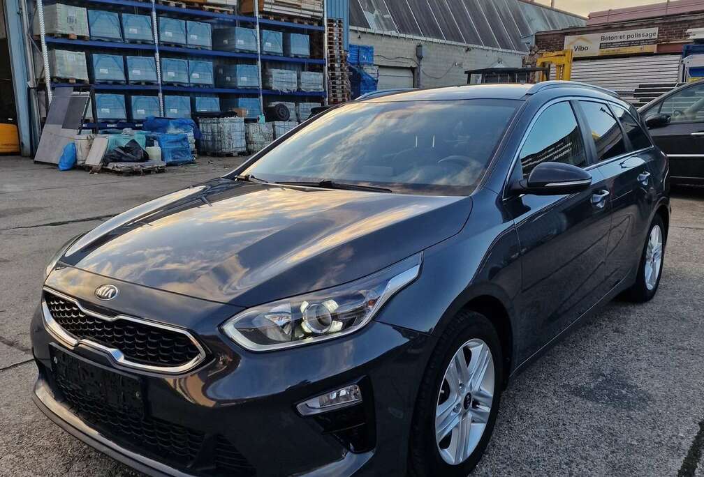 Kia 1.6 CRDi More ISG DCT
