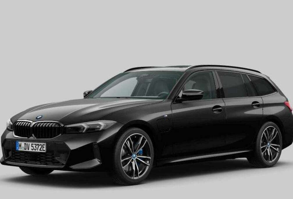 BMW xDrive M Sport Pro *PANO / M SPORTZETELS / HEADUP*