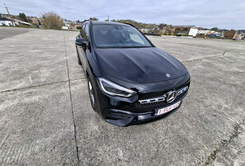 Mercedes-Benz d AMG Line full